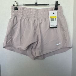 Woman’s Shorts 