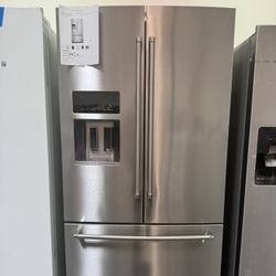 KitchenAid Energy Star Certified French Door Refrigerator With Measured Water Fill 