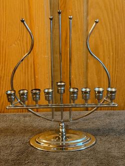 Vintage Lyre Hanukkah Menorah 13.5” Tall