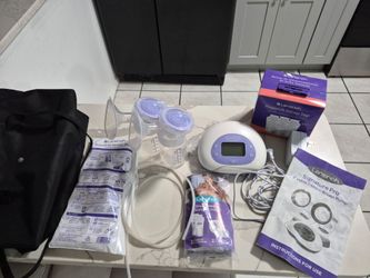 Signature pro double electric breast pump