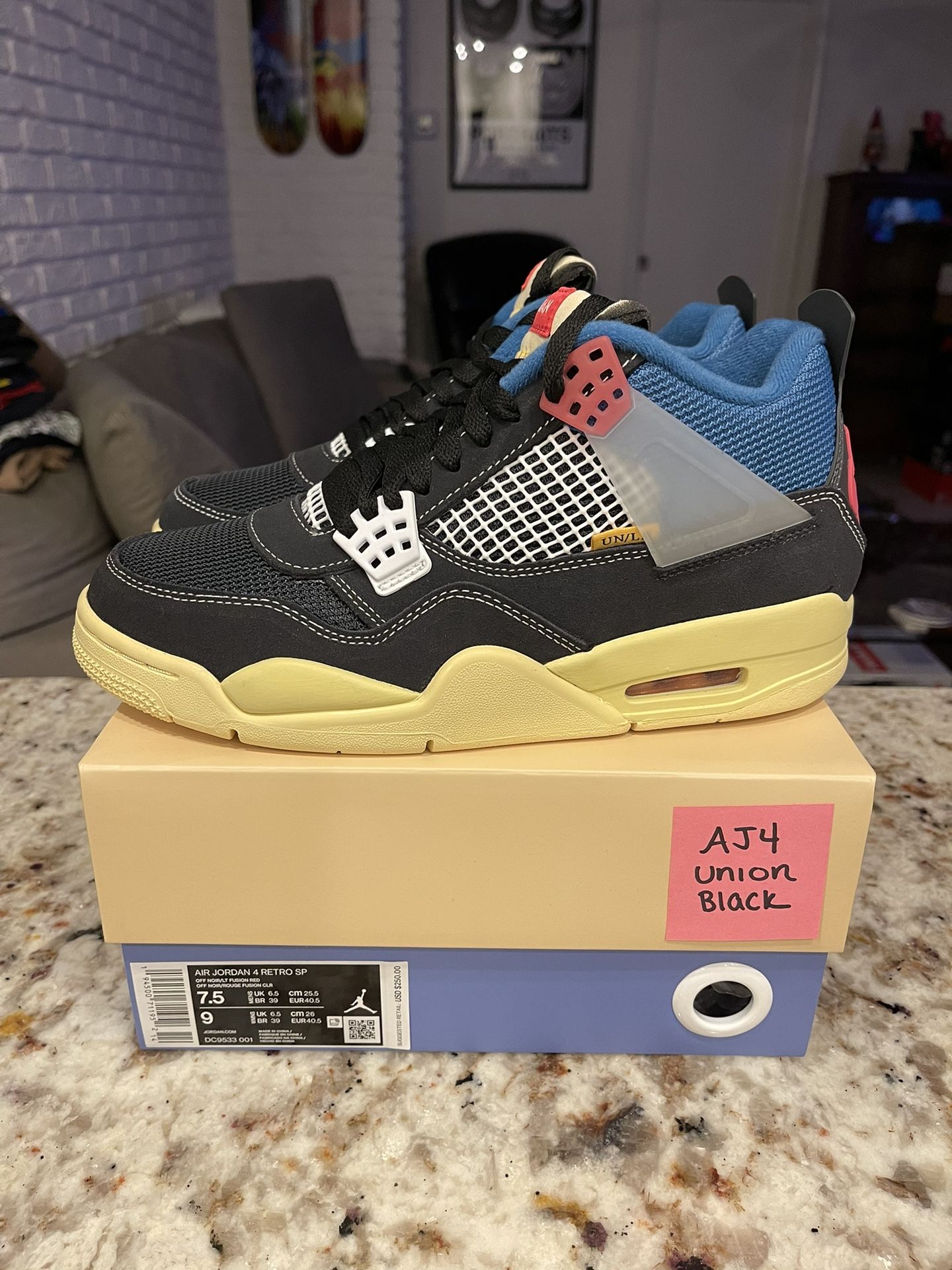 Size 7.5 Nike Air Jordan 4 Union Off Noir
