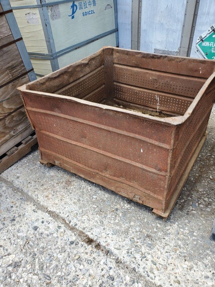 Horse Feed Trough