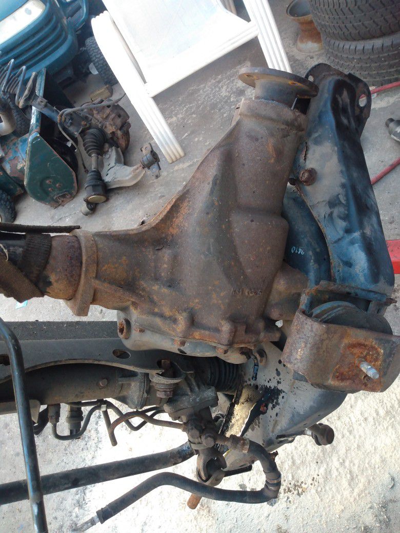 Front Differential For Qx4 Infiniti 