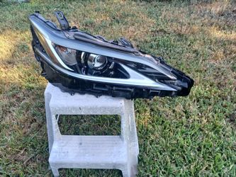 2021 Lexus ES 350 OEM Original Rt Passenger Side Headlight