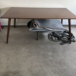 Walnut Dining Room Table 