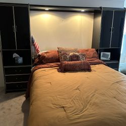 Retro Black And Brass Queen Size Bedroom Set