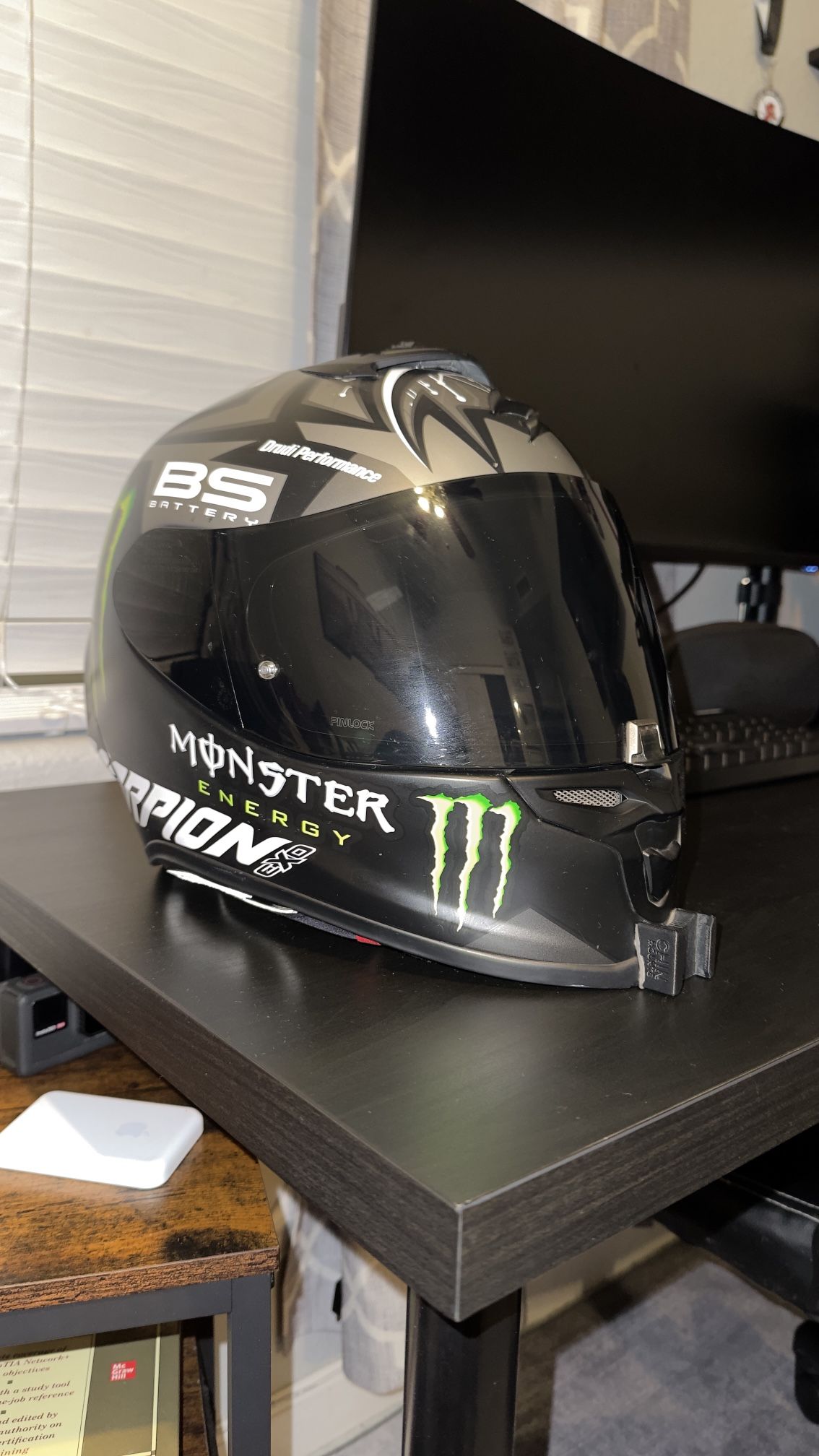 Scorpion Exo-R1 Air Quartararo Monster