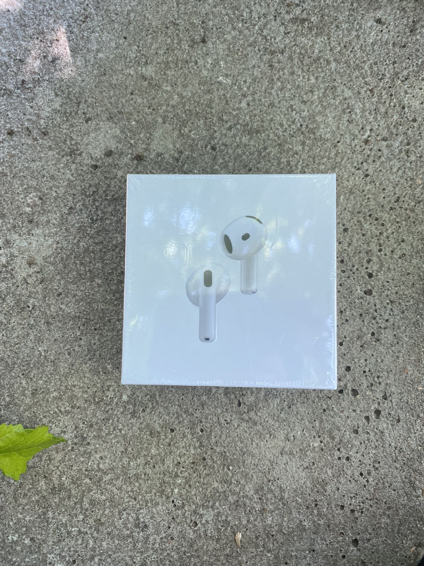 Airpods 4