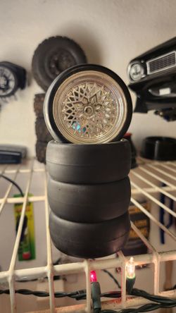 Rc  12 mm hex drift on road tires