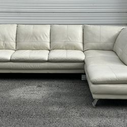 Couch/Sofa Sectional - Leather - Off White - Delivery Available 🚛