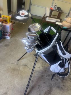 Set of Golf Clubs (excluding putter) with bag and balls