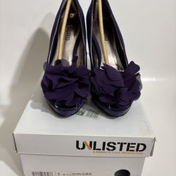 Unlisted By Kenneth Cole Women’s Heels Natural Glow