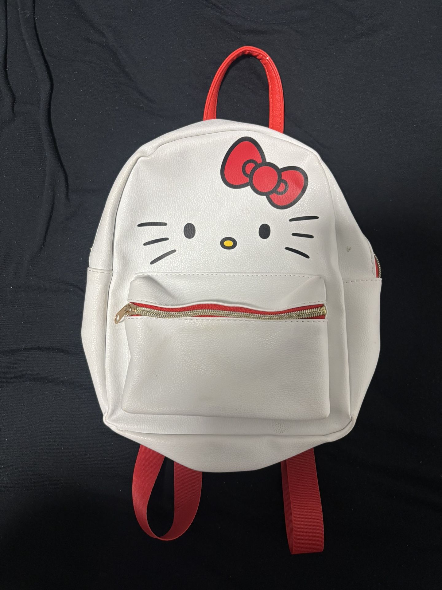 Mini hello Kitty backpack
