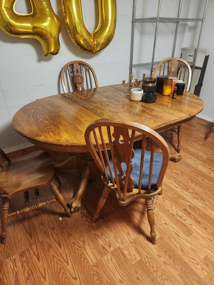 Expandable Solid OAK Dining Table and 6 Chairs