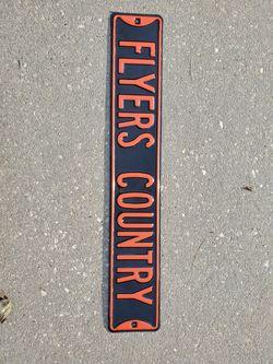 FLYERS official metal street sign