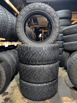 33x12.50R20LT Nitto $400 Set of 4