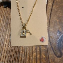 Lock And Key Pendant Necklace 