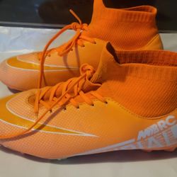 Men’s Orange Nike Mercurial Soccer Cleats Size 7-7.5 Turf and Grass Pre-owned 
