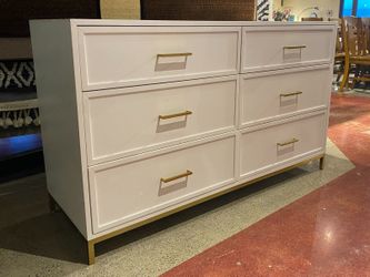 WILLIAM SONOMA Pottery Barn Blaire White 6-Drawer Dresser w/ Gold Legs