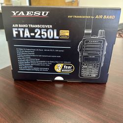 YAESU Air Band Transciever