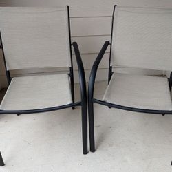 Set of two patio chairs 