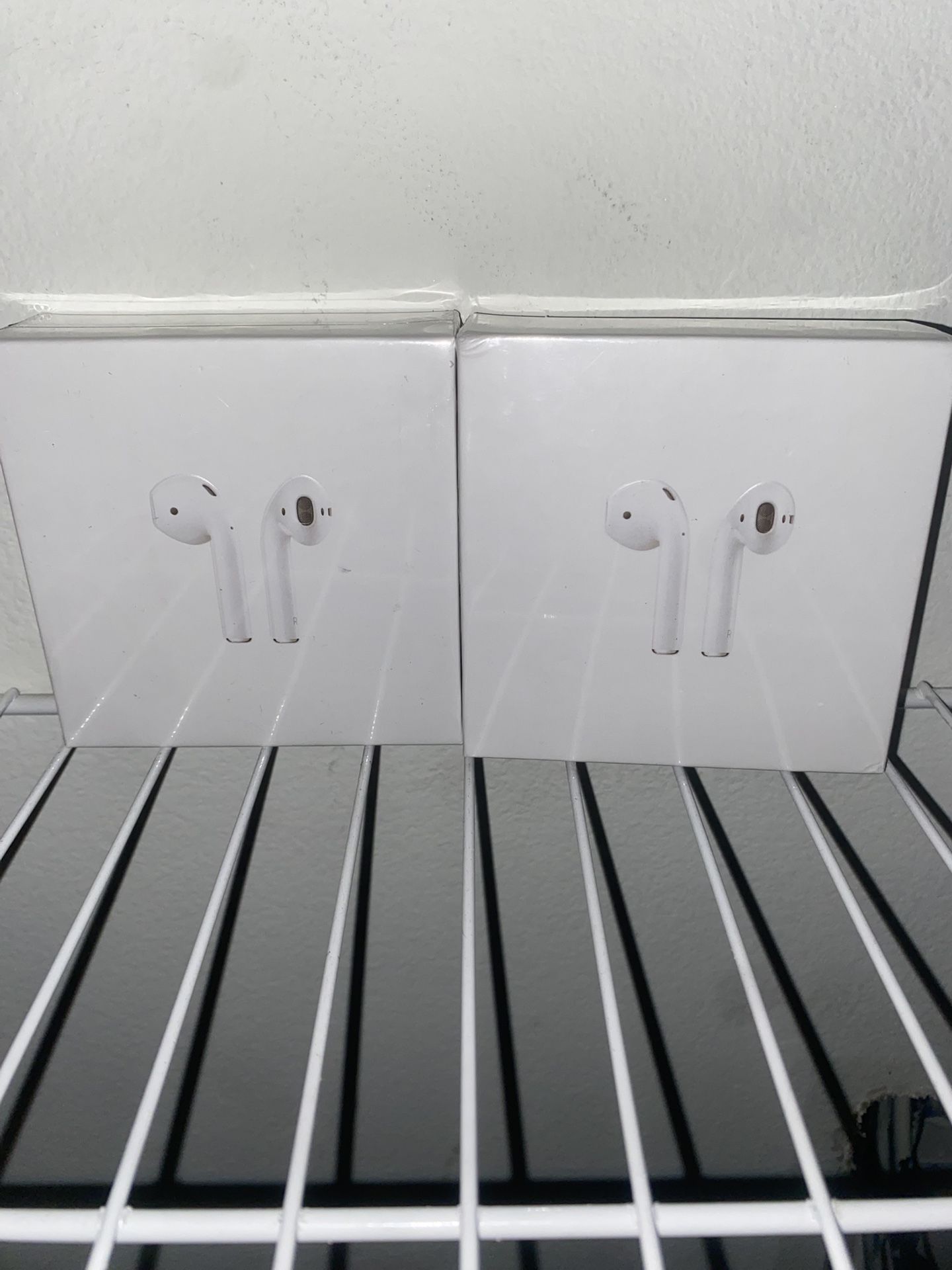 1:1 Headphones