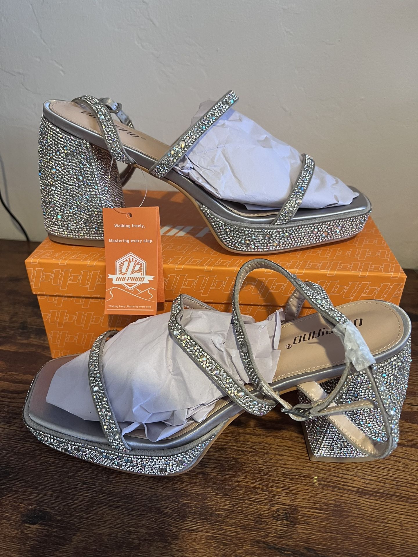 Women’s Heels/platform Sandals 👡 (NEW)