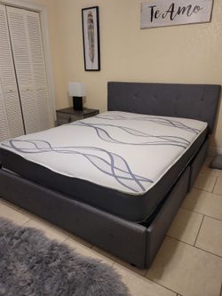 New QUEEN MATTRESS and BOX SPRING 2PC