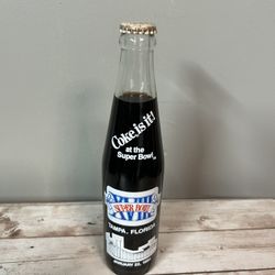 1984 Coca Cola SUPER BOWL XVIII COMMEMORATIVE BOTTLE vintage full Coke Tampa mp