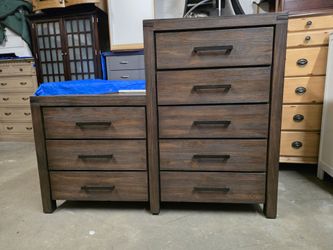 Modern Brown Rustic 8 Drawer Dresser