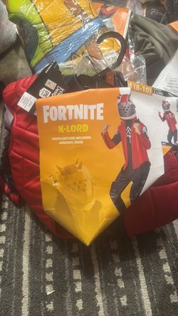 Costume