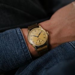 Vintage IWC Schaffhausen Sub Second, Cal. 83, 14K Yellow Gold. Complete overhauled in March 2026 + 2 years service warranty.