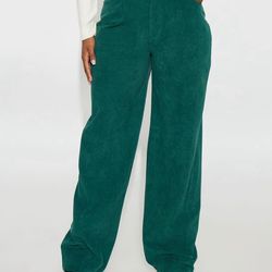 MEN & WOMENS PANTS/SWEATER