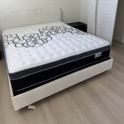 King Size Mattress Pillow Top 12” Thick.    All Sizes Available.    Same Day Delivery.    Brand New Mattresses 