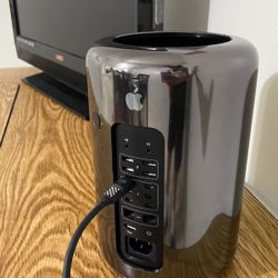 Apple Mac Pro Desktop 32 Gb Ram