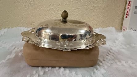 Vintage Benedict Silver Plated Covered Dish #960 – Filigree Tray