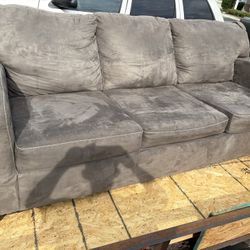 Queen Size Sleeper Couch
