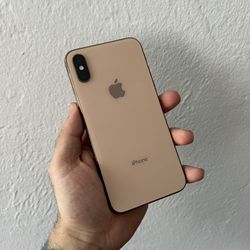 Apple iPhone XS 64GB Unlocked 