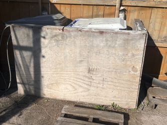 FREE Heavy Wood Bar Corner Structure 