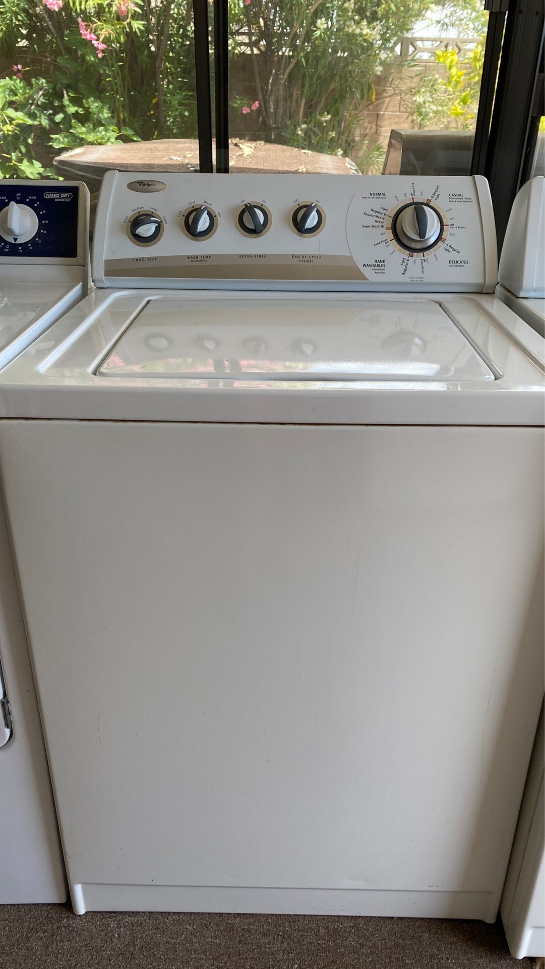 Whirlpool Washer and Gas Dryer Set