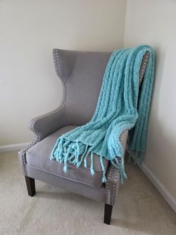 Accent chair