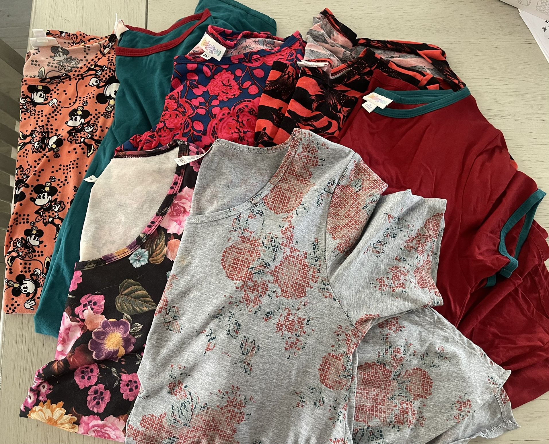 LuLaRoe 7 Pieces $15