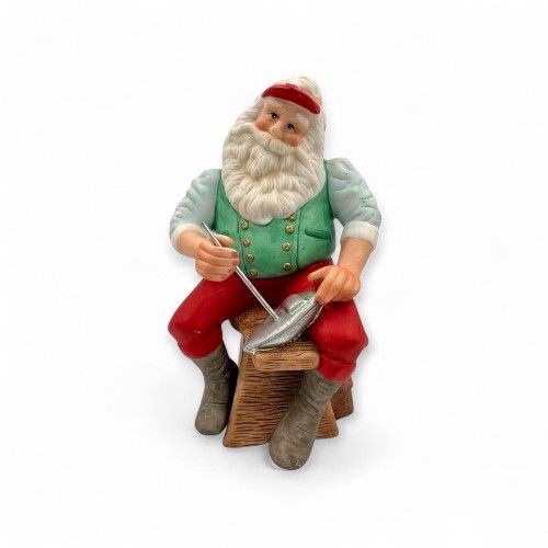 Hallmark Hand Painted Vintage Porcelain Santa Toymaker Sailboat  Made In Taiwan 1989 NIOB
