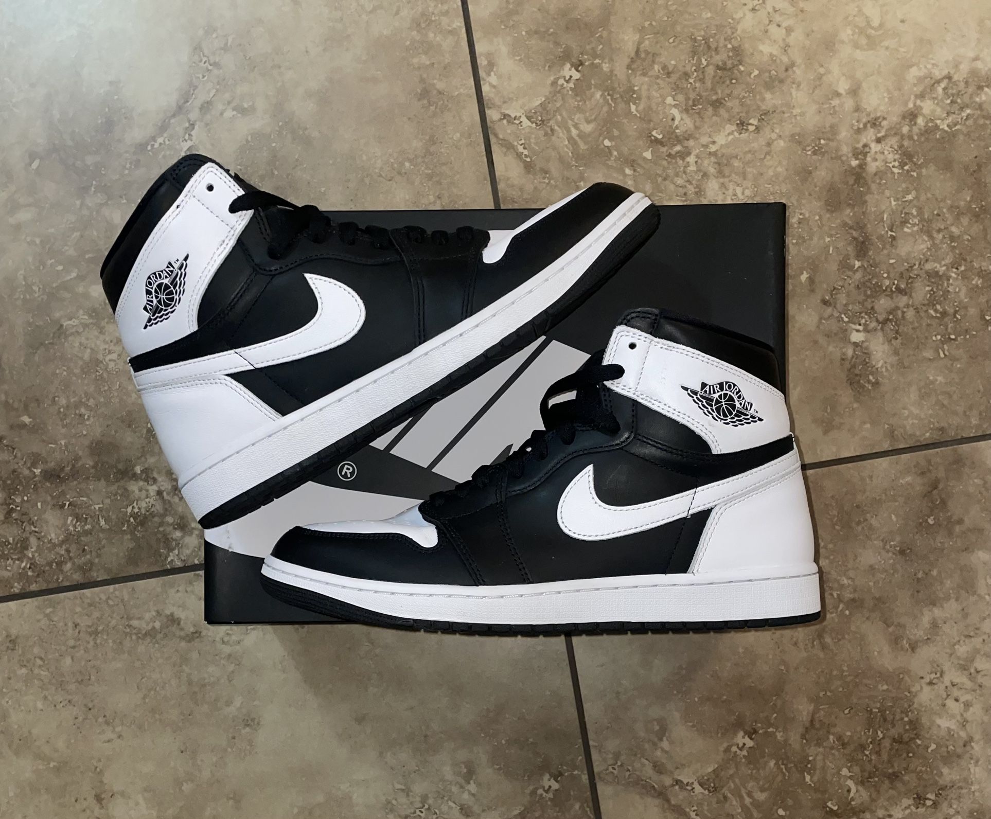 Jordan 1 Retro High OG Black White Size 12