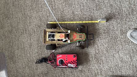 Grass Hopper RC Buggy