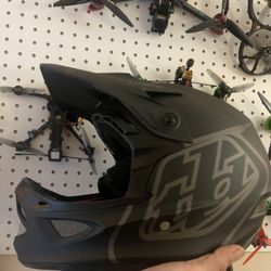 Troy Lee Designs D3 bike Helmet 