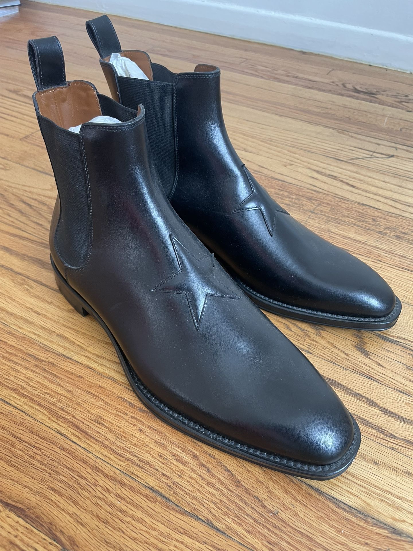 Givenchy Boots 