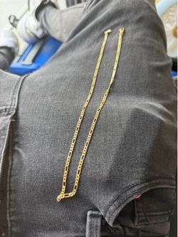 16’ Gold forgo 10 karat necklace