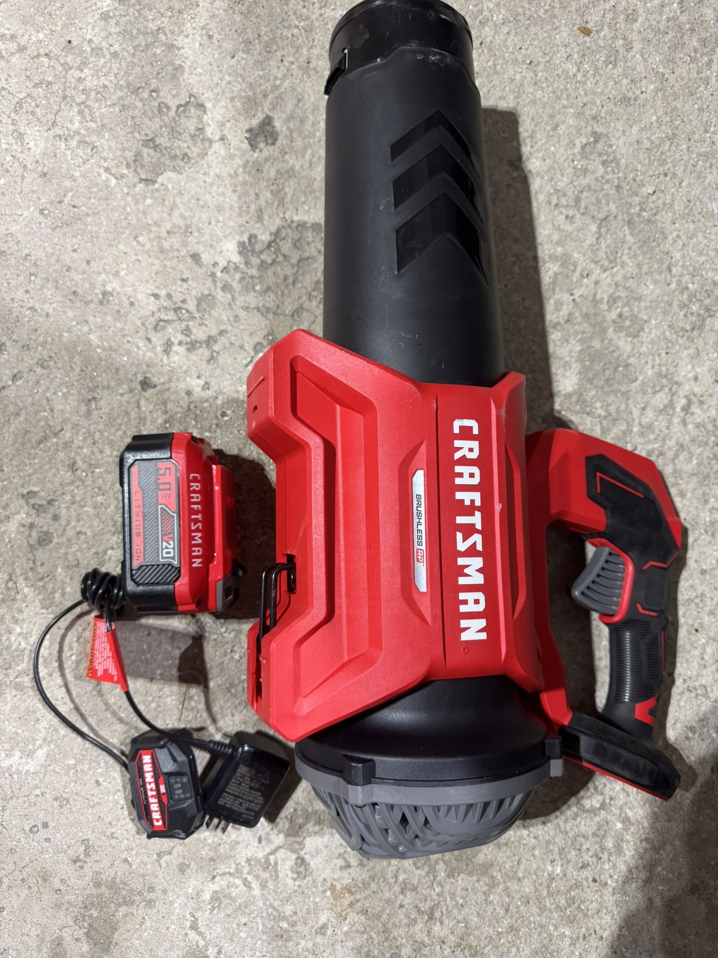 CRAFTSMAN V20 Handheld Leaf Blower Brushless RP 20-volt 410-CFM 110-MPH Battery 4.0 Ah NEW