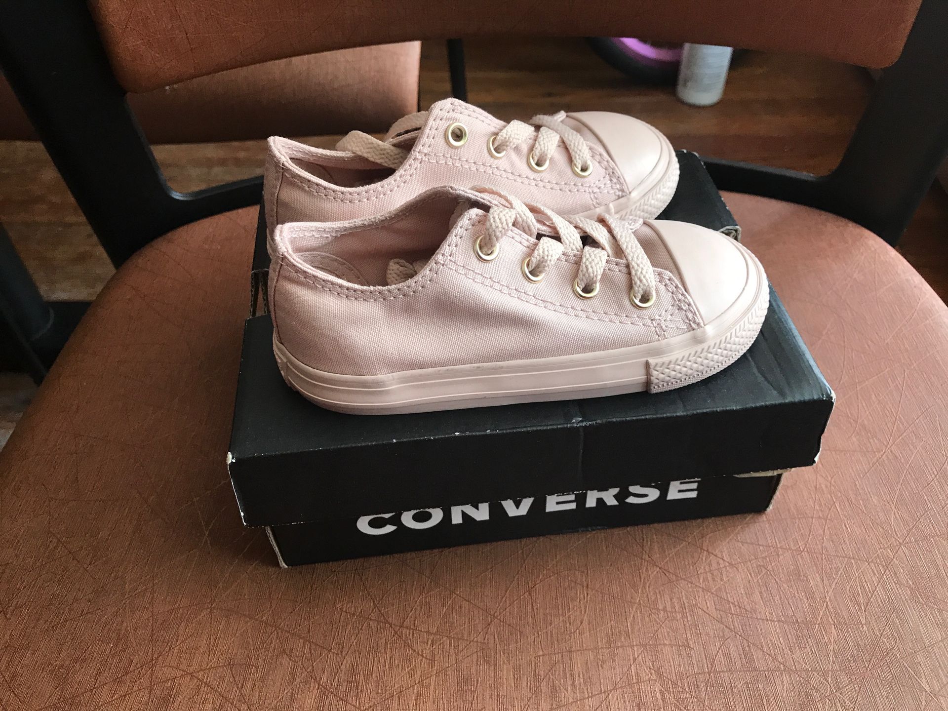 Converse